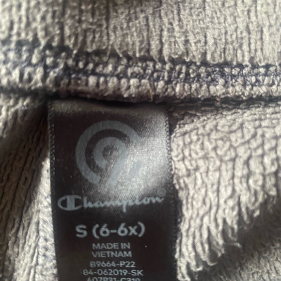 Girls size small 6/6x Champion sweat pants with pockets - Picture 5 of 5